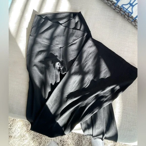 Aerie Black Flare Pants - Picture 1 of 3